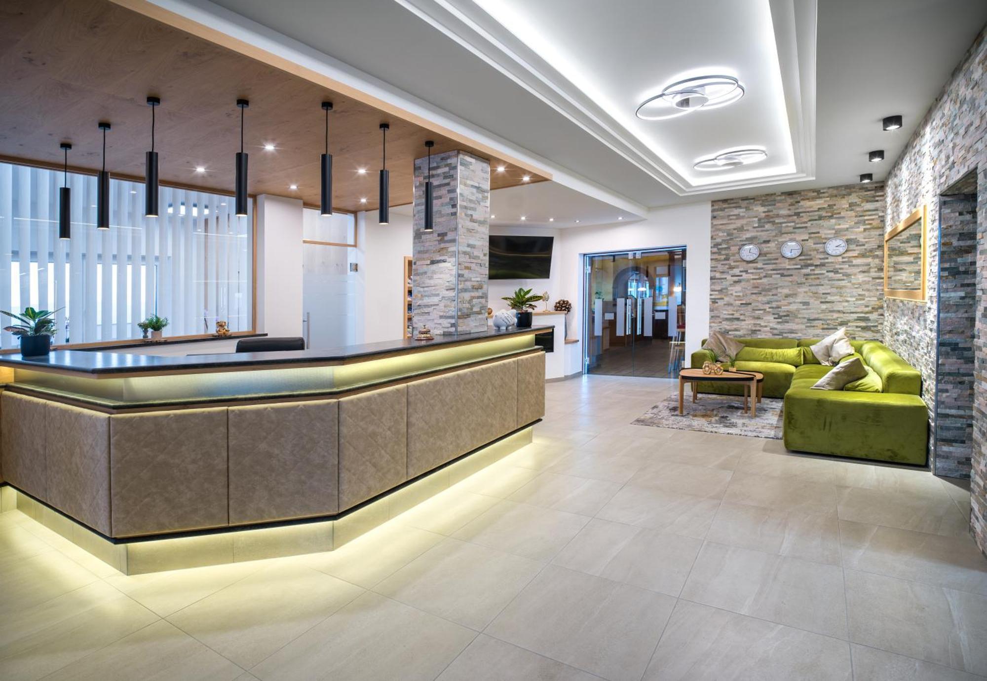 Ferienhotel Hofer superior Strass im Attergau Esterno foto